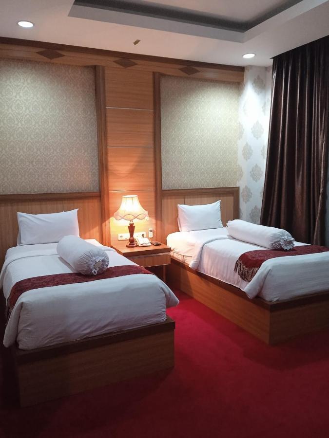 Grand Buana Lestari Hotel Padang (Sumatra) Exterior foto